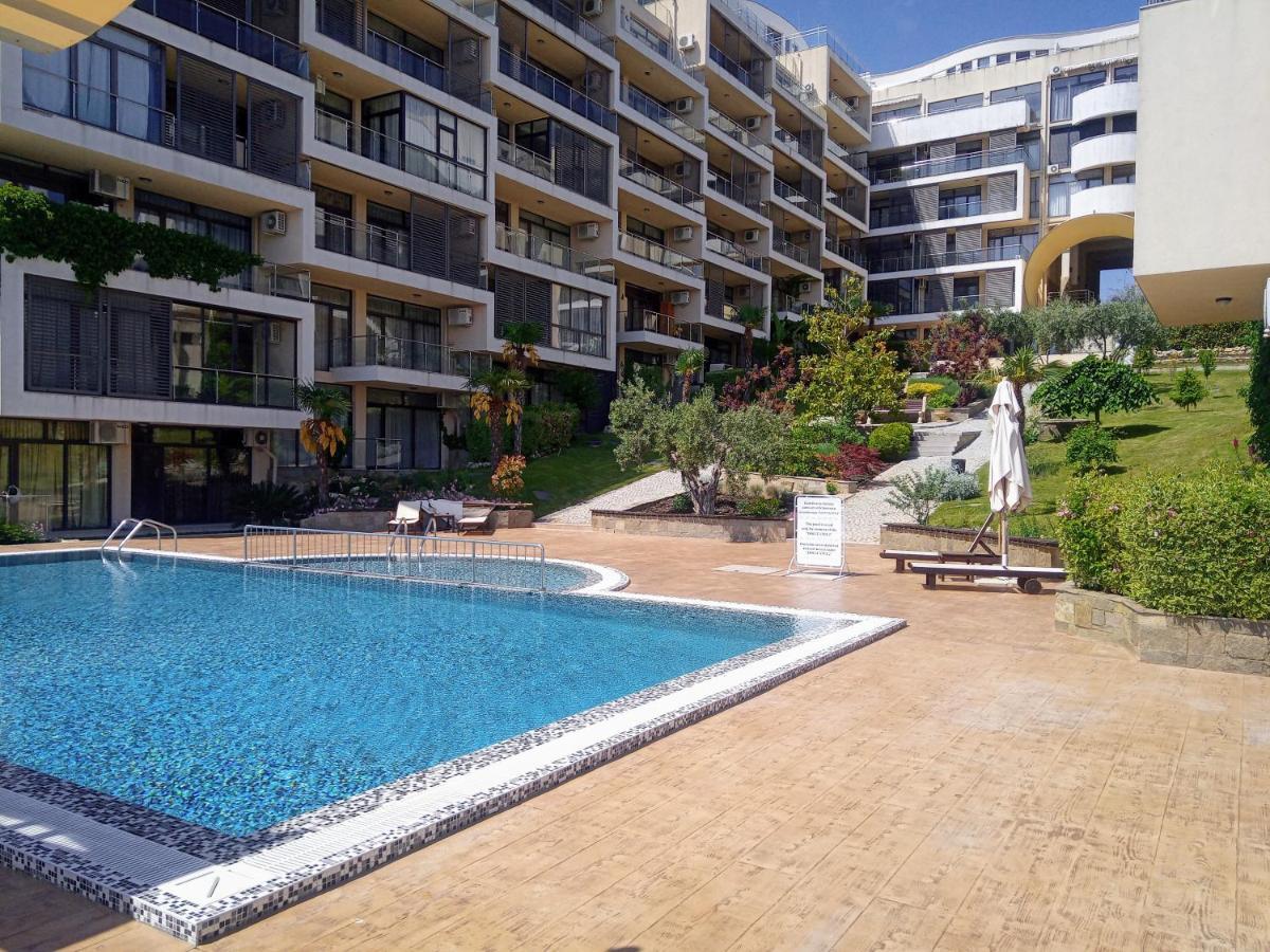 Dolce Vita II Waterfront Sunset Sea View Luxury Apartament Sveti Vlas Esterno foto
