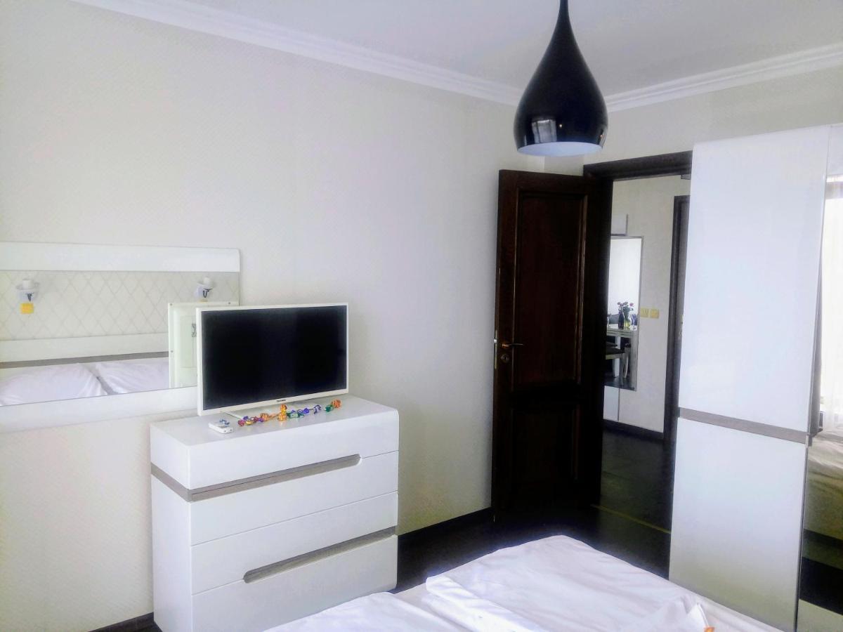 Dolce Vita II Waterfront Sunset Sea View Luxury Apartament Sveti Vlas Esterno foto
