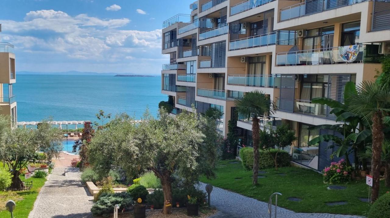 Dolce Vita II Waterfront Sunset Sea View Luxury Apartament Sveti Vlas Esterno foto